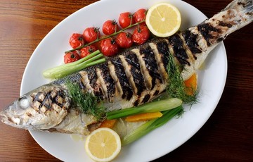 Grilled Sea Bass with Fennel & Dill
